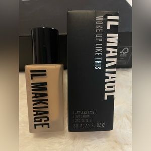 IL Makiage Woke Up Like This Foundation #40